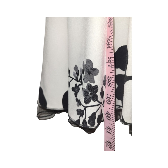 Designer Speechless Med. Black and White Halter Sundress With Tulle Lining - Picture 6 of 10